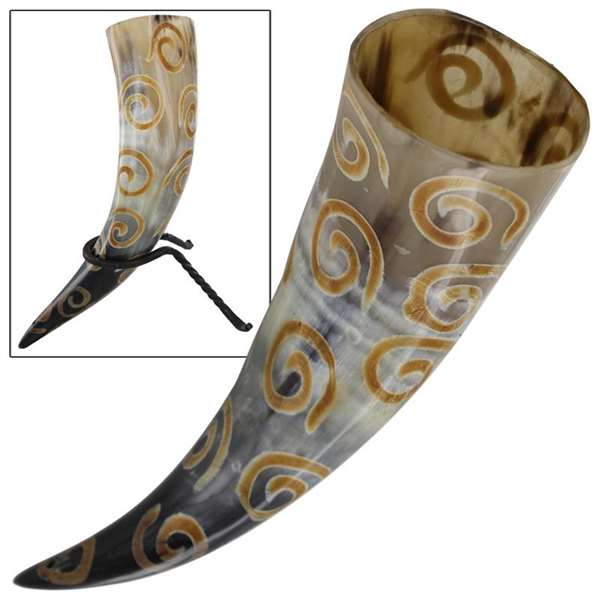 Dining Hall Drinking Horn with Rack