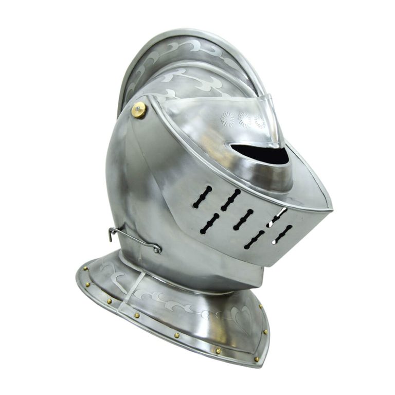 European Closed Helmet Engraved