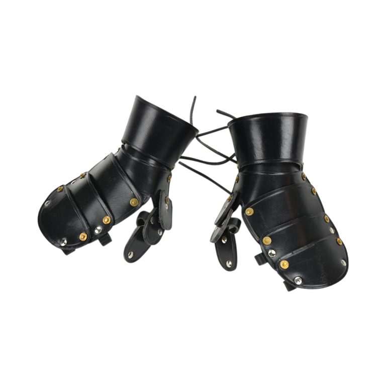 Leather Clamshell Gauntlets