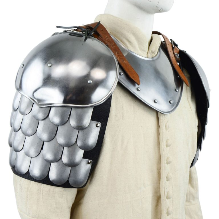 Pauldrons with Scale Armor - 18 / 20 Gauge