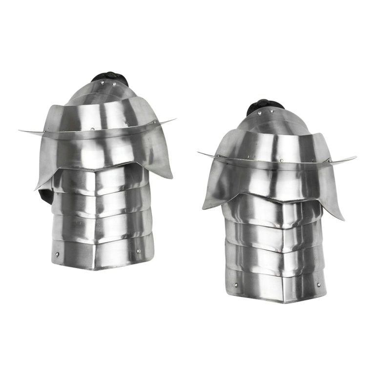 Plate Pauldrons with Blade Breakers