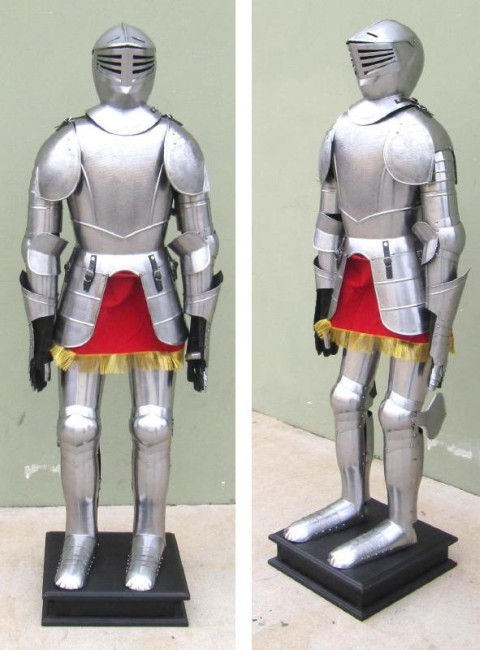 Full Suit of Armor with stand, Etched