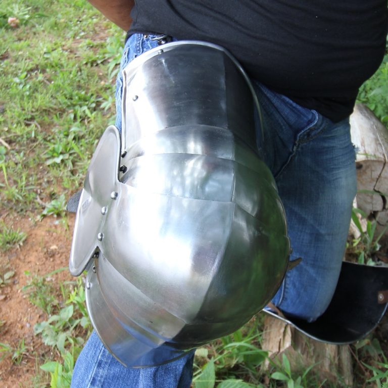 Avenger Medieval 18g Leg Plate Armor