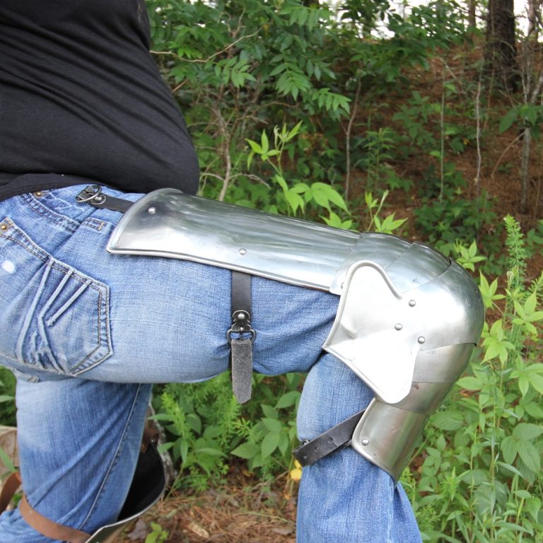 Avenger Medieval 18g Leg Plate Armor