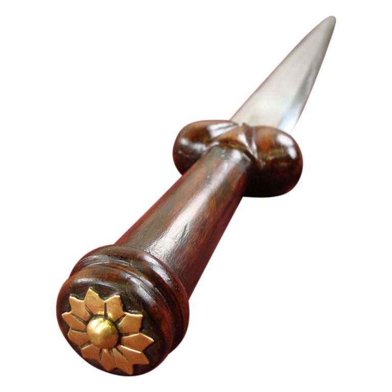 Bollock Dagger