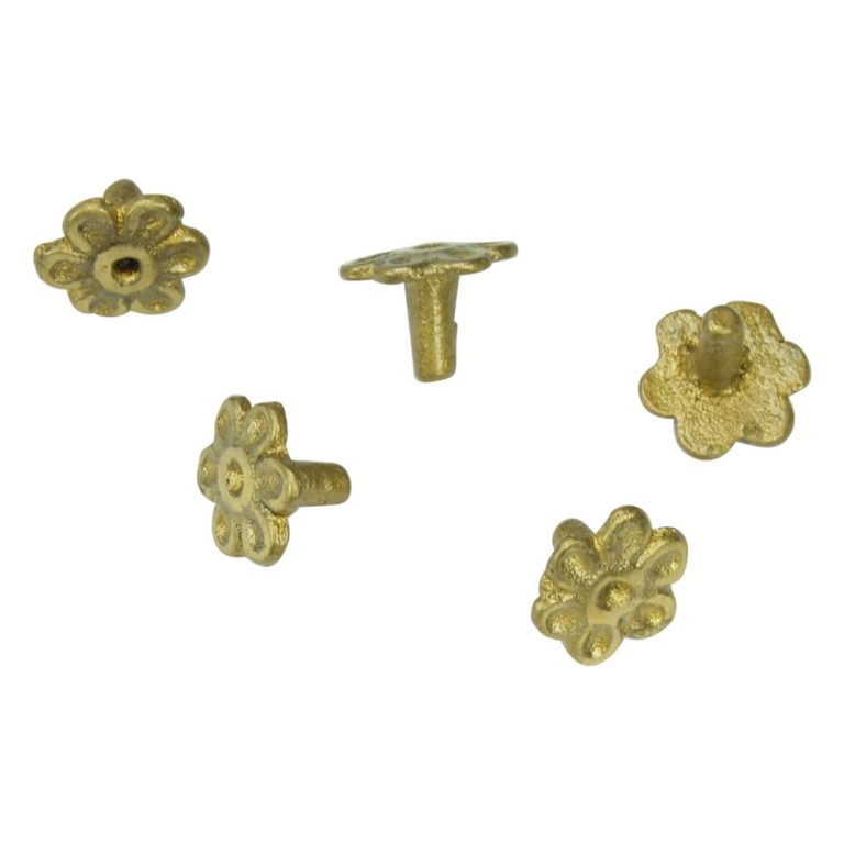Brass Medieval Rosette Studs / Conchos - Set of 5
