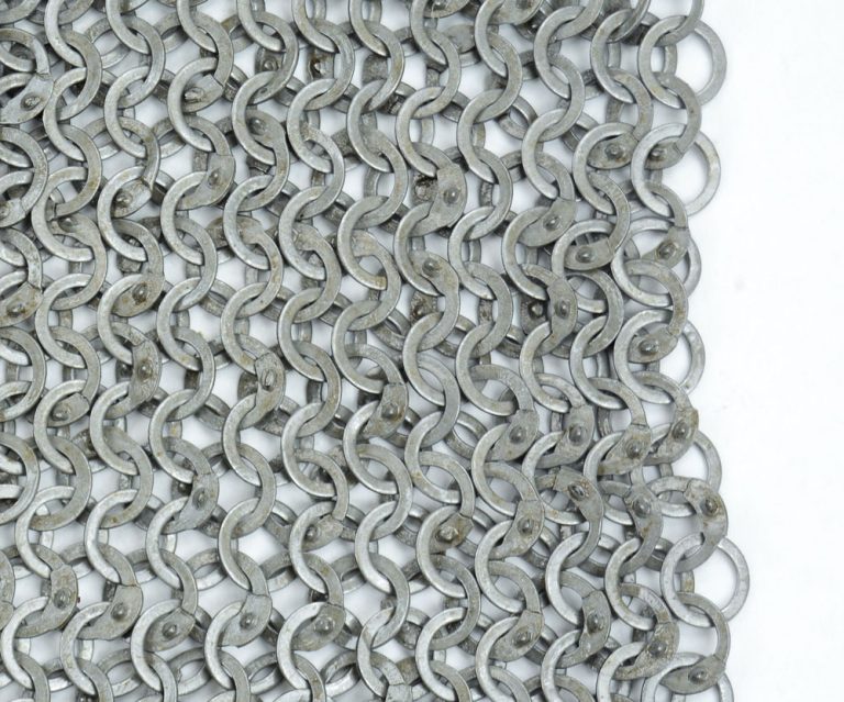 Chainmail Voiders  Alternating Mild Steel Wedge Riveted Flat Rings and Solid Flat Rings