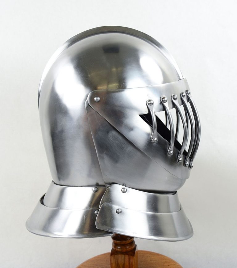 English Close Helm  16 Gauge