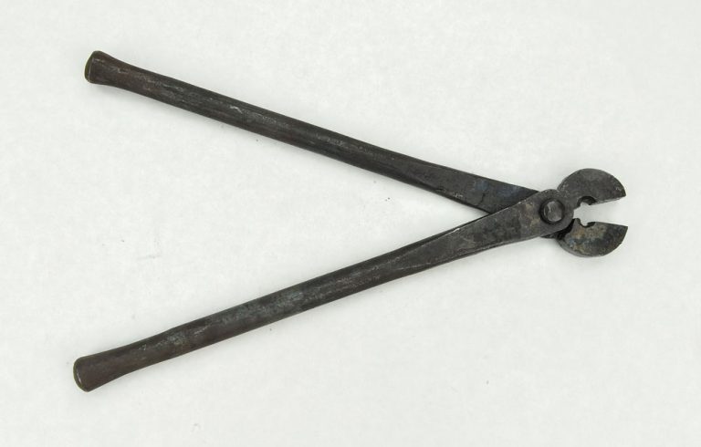 Flat Ring Dome Riveting Tool for Chainmail Crafting