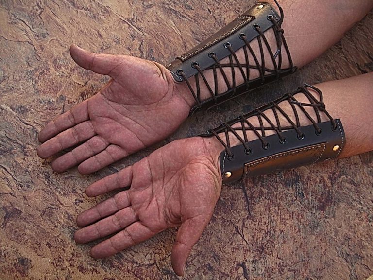 Hand Made Real Leather Armor Pointed Cuff