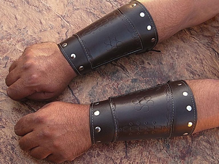 Hand Made Real Leather Armor Pointed Cuff