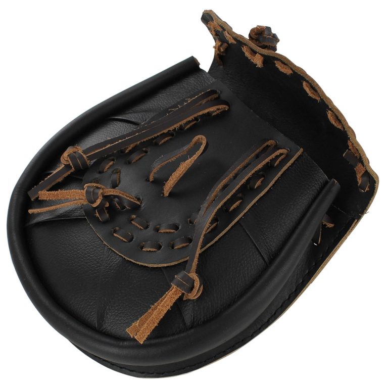 Highland Scots Leather Traditional Sporran