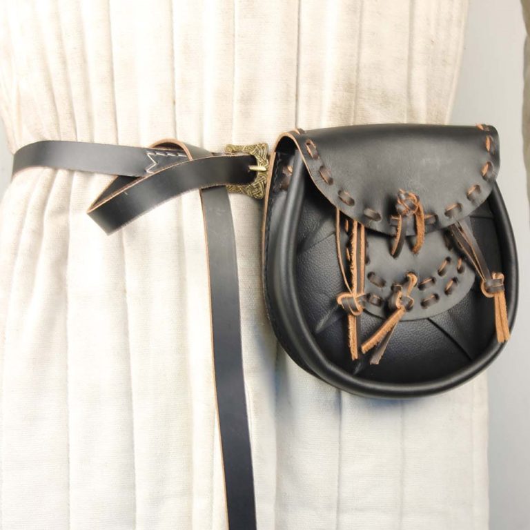 Highland Scots Leather Traditional Sporran