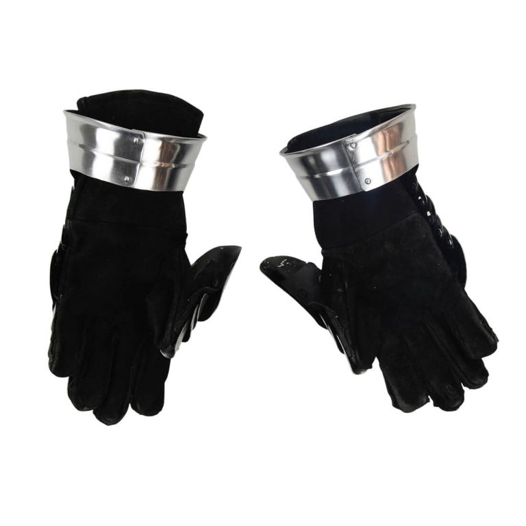 Medieval Knight Gauntlet Pair