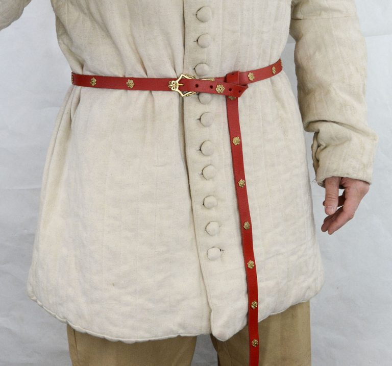 Medieval Thin Belt with Quatrefoil Rosettes  Red