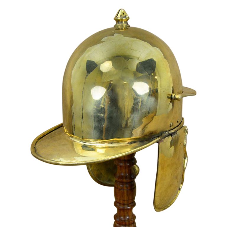 Montefortino Helm