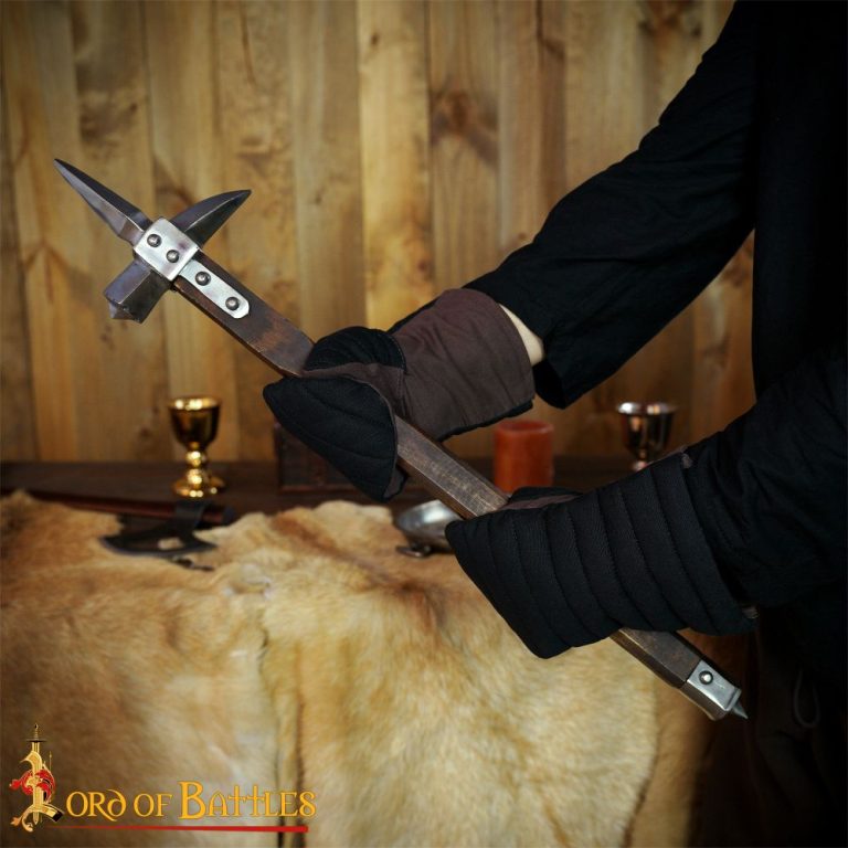 Padded Gambeson Mitten Gauntlets - Black