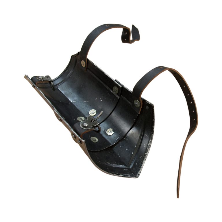 Ridged Bracers  18 Gauge Steel