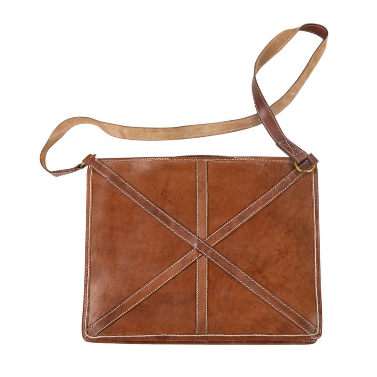 Roman Leather Pera Bag
