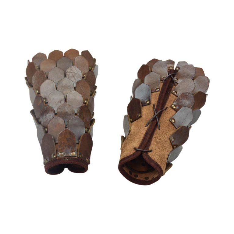 Scale Leather Greaves