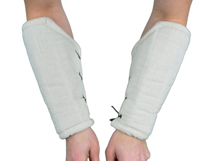 Gambeson Bracers  Natural