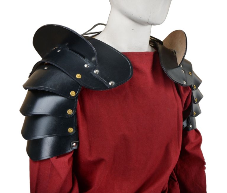 Leather Sword Breaker Pauldrons