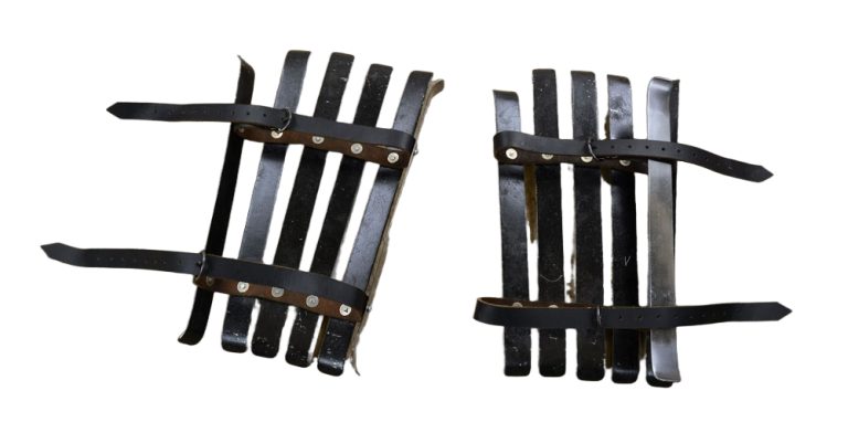 Splinted Greaves - 16 Gauge