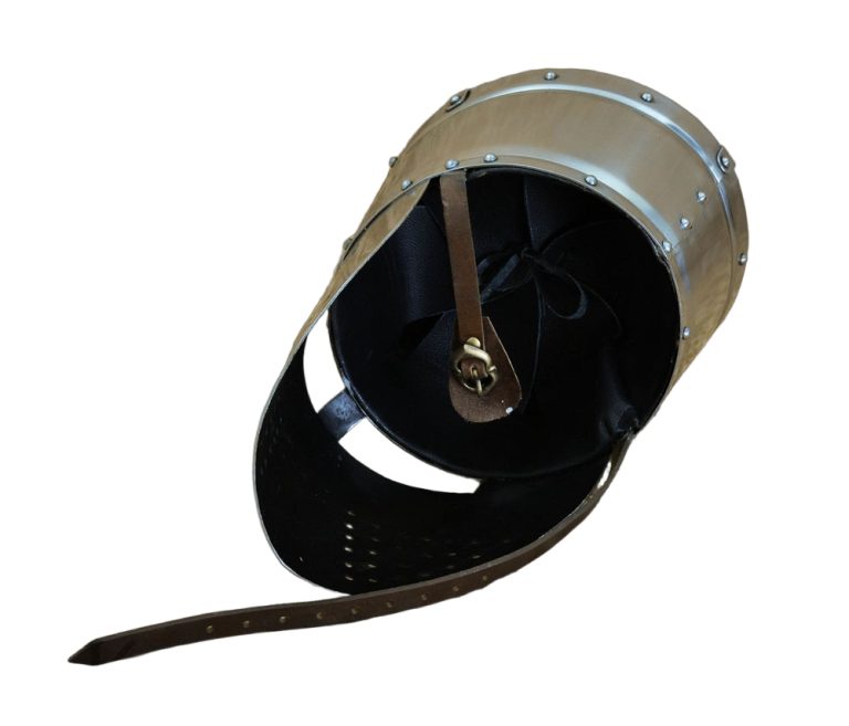 Templar Pot Helm with Faceplate - 16 Gauge