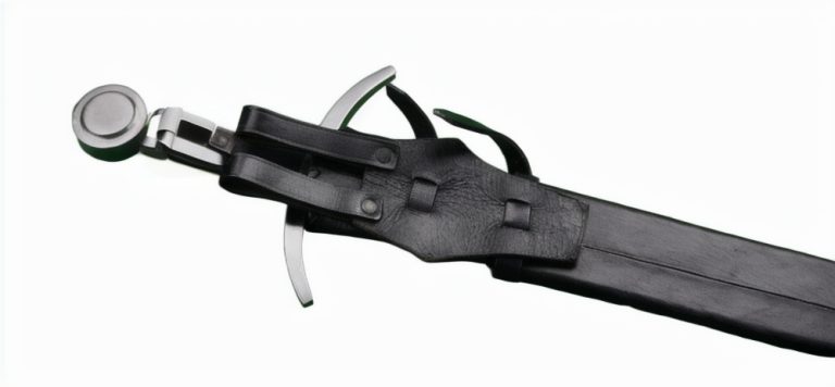 The Gunthur - Medieval Arming Sword