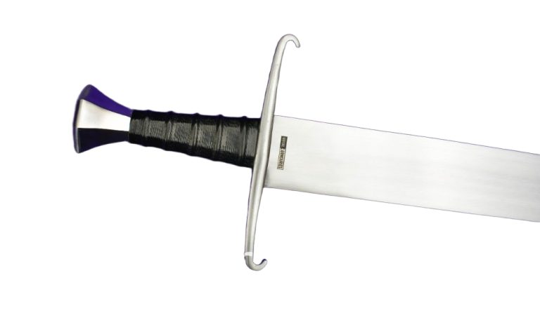 Single-Edged Arming Sword from Royal Armouries Collection