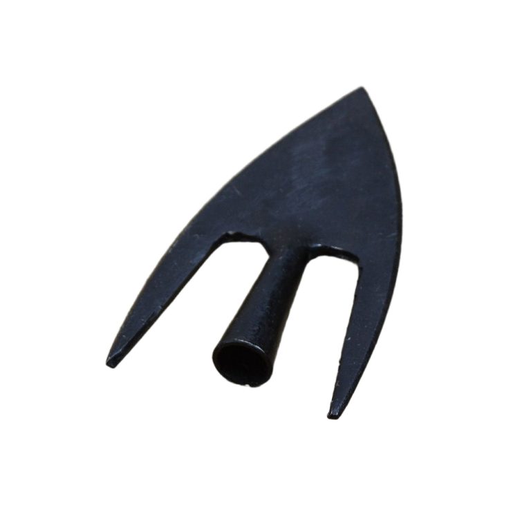 Large Curved Broadhead Arrowhead