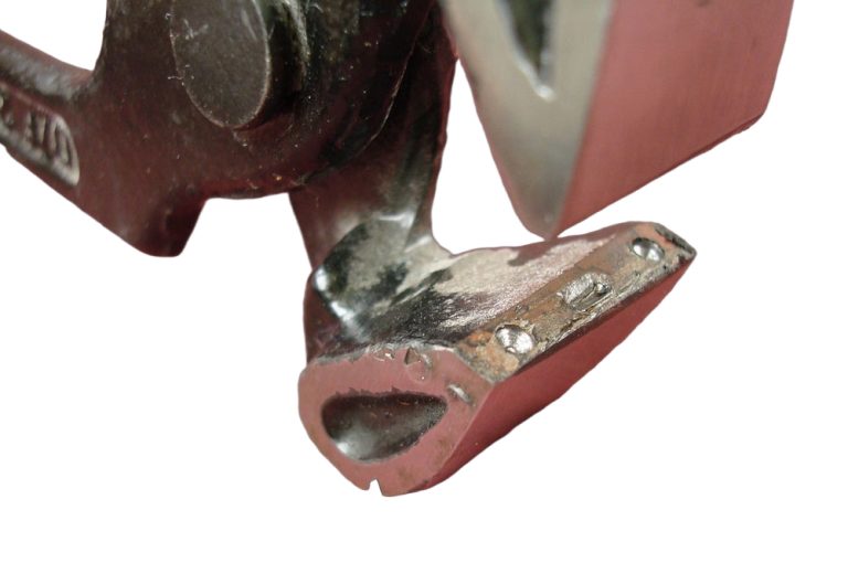 Chainmail Wedge Riveting Tool