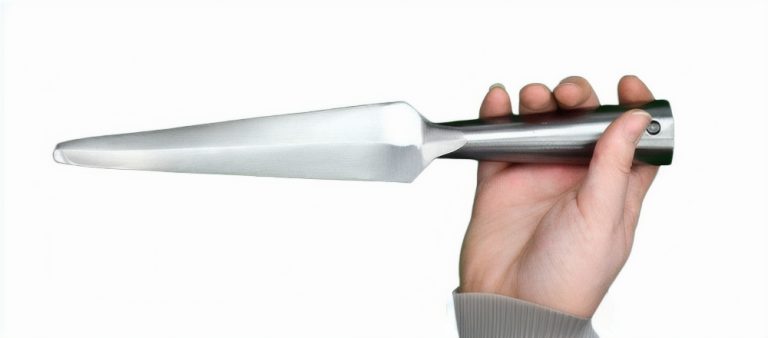 Blunt-Tipped Spearhead for Training Purposes