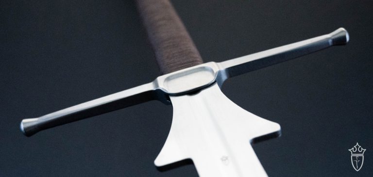 Sport Feder - Longsword Sparring by Kingston Arms