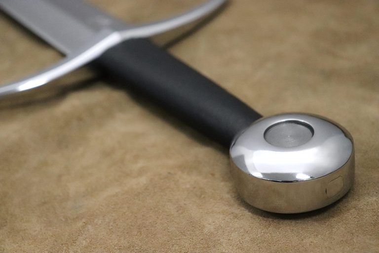 The Arming Sword