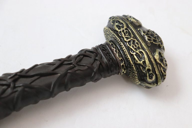 The Einar Dagger