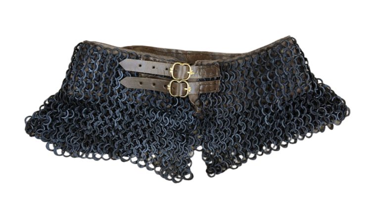 Chainmail Standard / Bishop's Mantle - Darkened Alternating Mild Steel Wedge Riveted Flat Rings and Solid Flat Rings