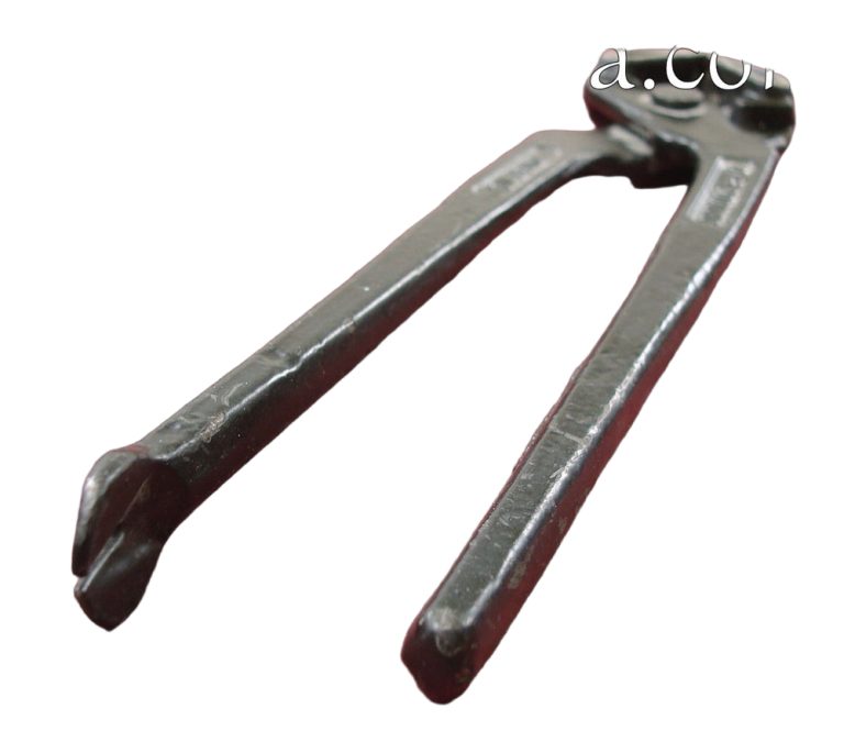 Chainmail Wedge Riveting Tool