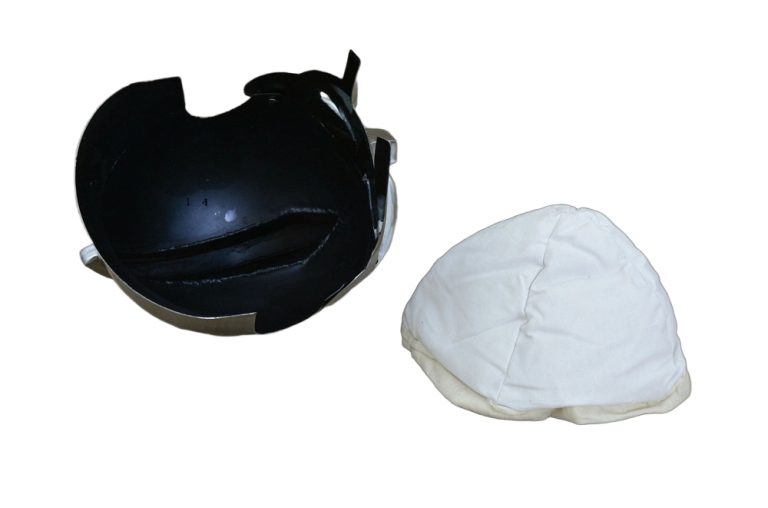 Gladiator Helm - 18 Gauge