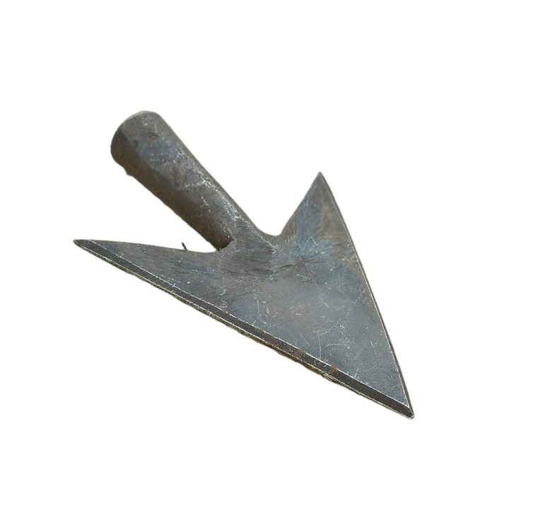 Blackened Wide Broadhead Arrowhead