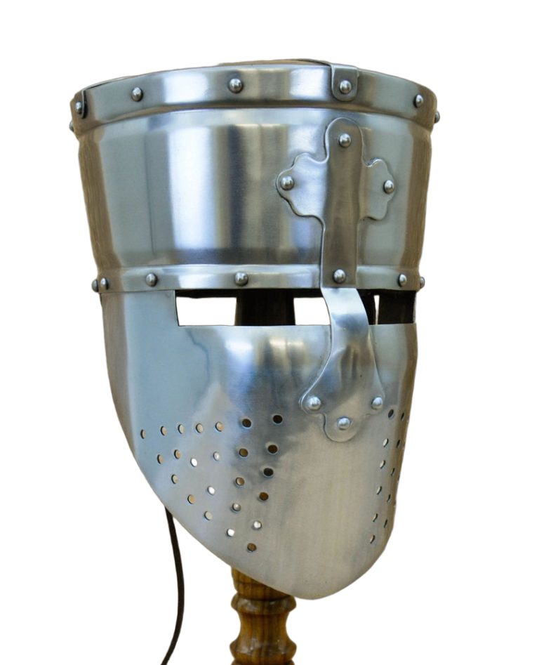 Templar Pot Helm with Faceplate - 16 Gauge