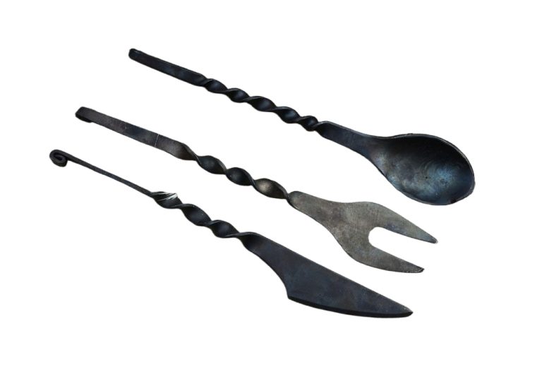 Medieval Cutlery Set with Wearable Leather Pouch