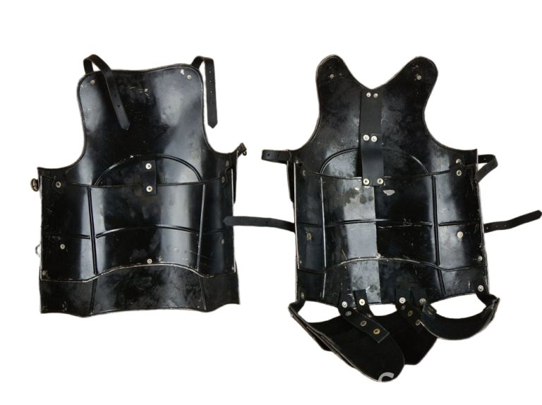 Steel Cuirass with Tasset Plates - 20 Gauge Steel