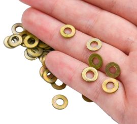 These washers are good to fit and pair with rivets for armor and helmet modification and repair. They are compatible with rivets sold separately on the site (SNSA9722, SNSA9721, LB25525)