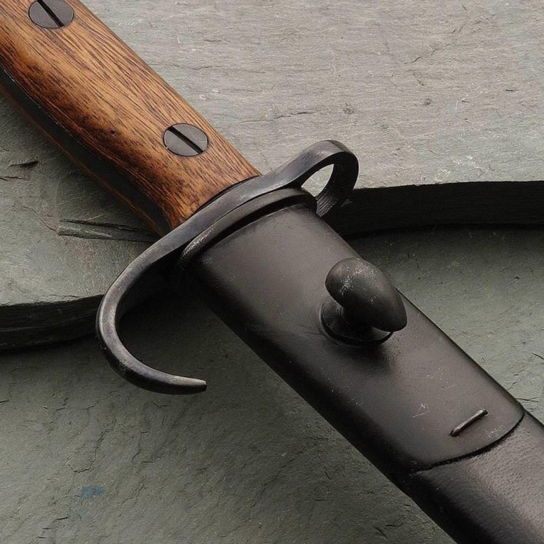 1907 Bayonet with Quillion and Sheath
