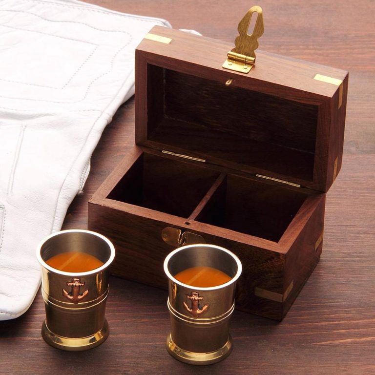 Captain's Cups with Storage Box