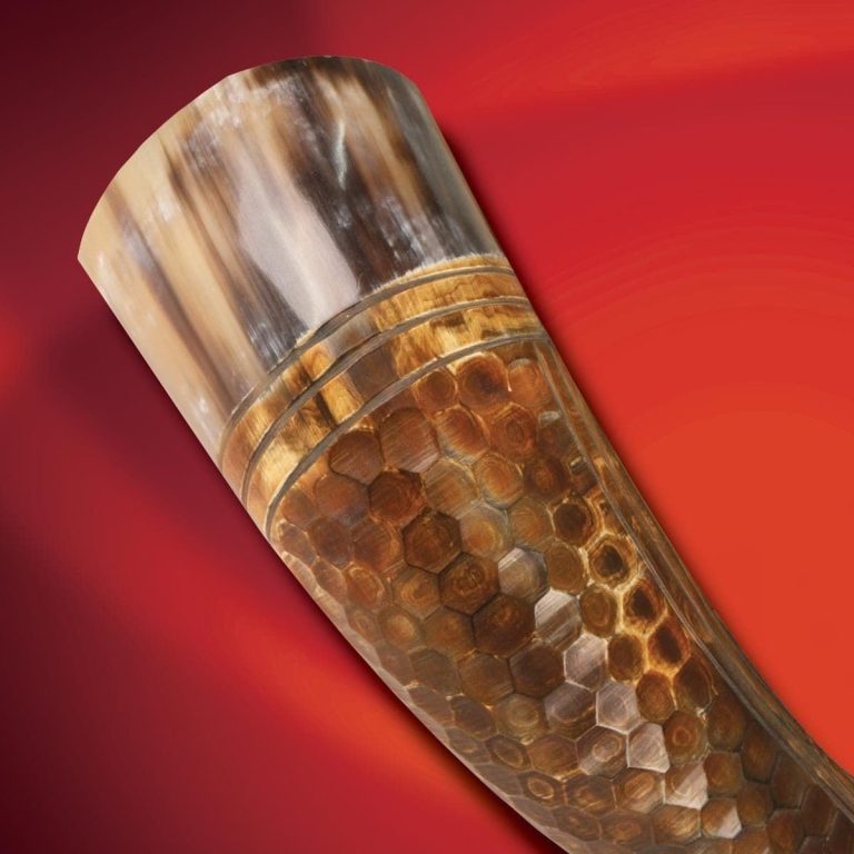 Dragon-Shaped Drinking Horn