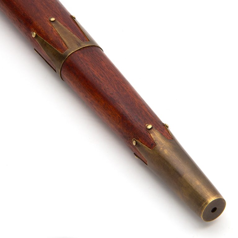 Frontier Tomahawk with Pipe Attachment