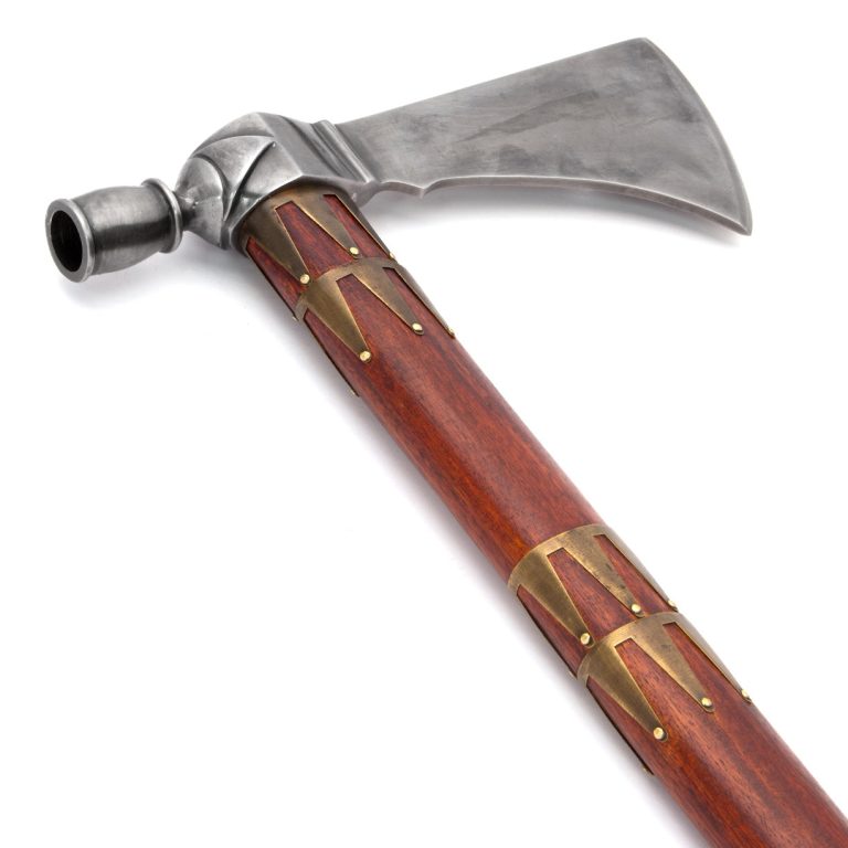 Frontier Tomahawk with Pipe Attachment