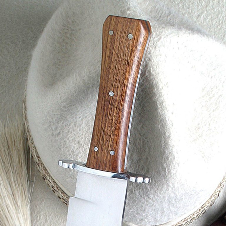 Bowie Knife for Hunting and Outdoor Use